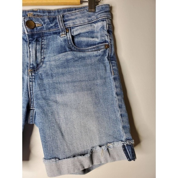 Kut from the Kloth Tarun Roll Cuff Short Sz 4 - Picture 3 of 15